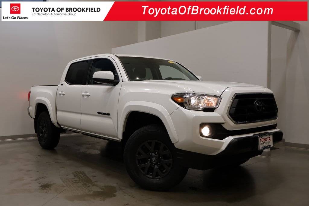 2022 Toyota Tacoma SR5 — Pickup Truck — 32,222 mi — Brookfield, WI