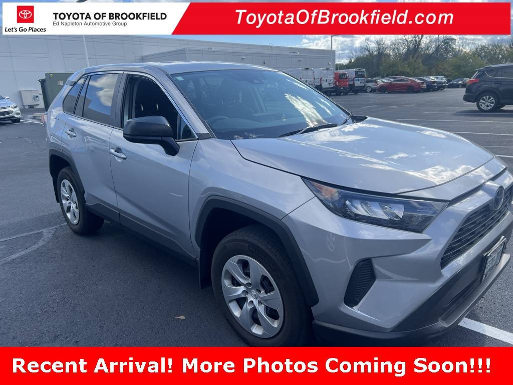 2022 Toyota RAV4 LE — SUV — 28,298 mi — Brookfield, WI