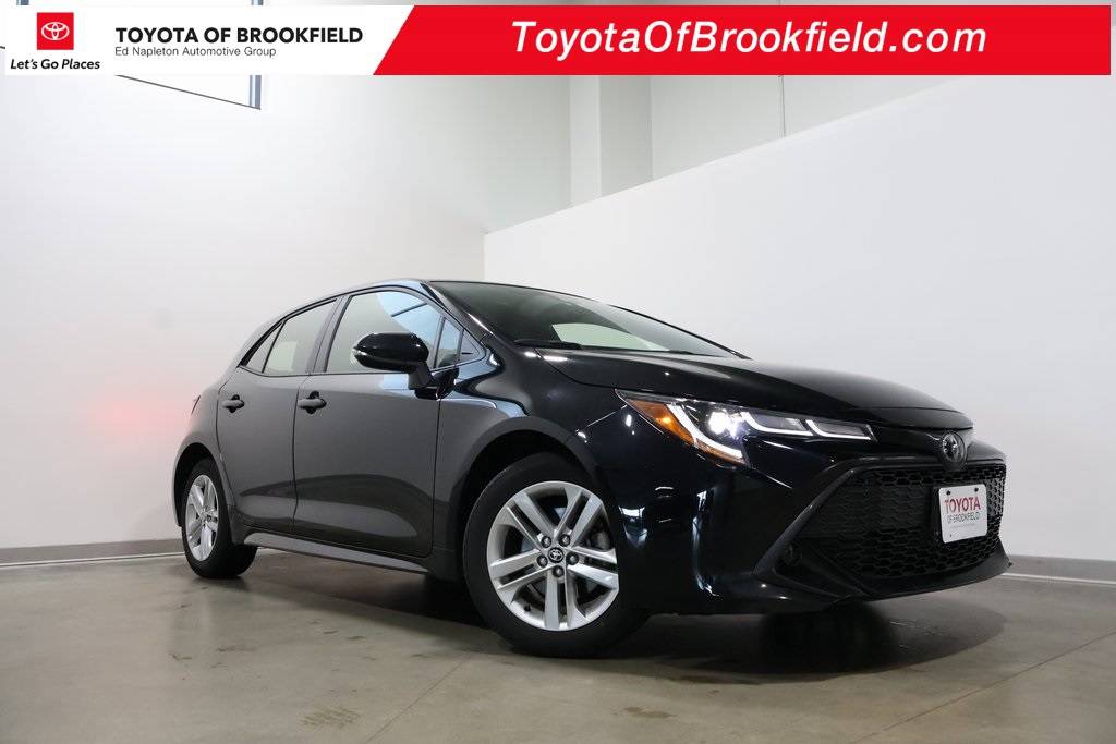 2021 Toyota Corolla Hatchback SE — Hatchback — 46,758 mi — Brookfield, WI