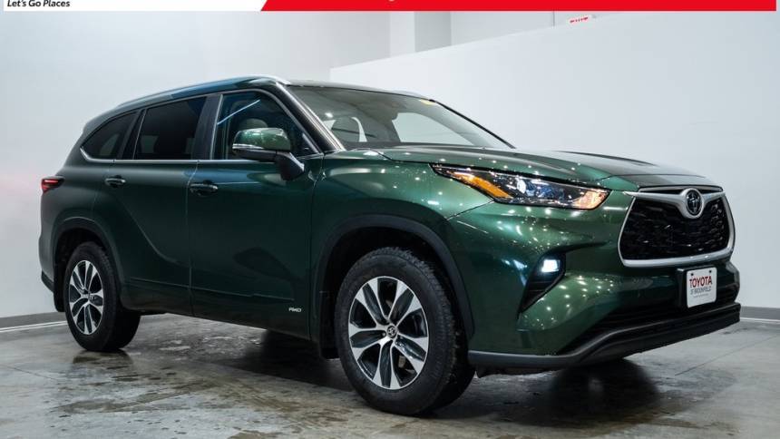 2025 Toyota Highlander Hybrid XLE — SUV — 503 mi — Brookfield, WI