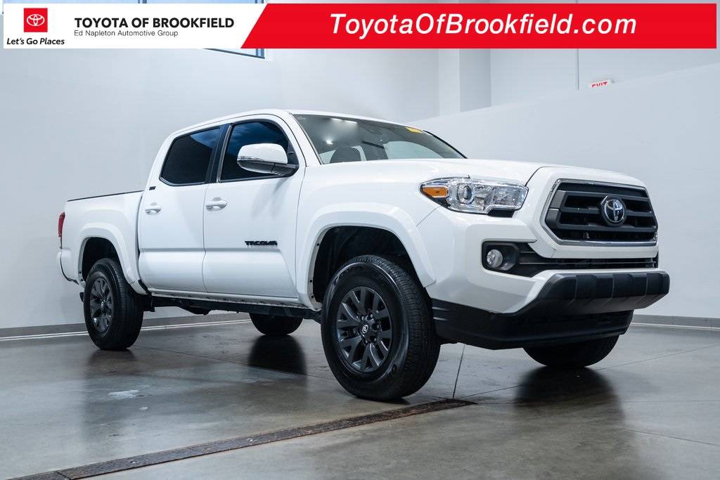 2023 Toyota Tacoma SR5 — Pickup Truck — 17,680 mi — Brookfield, WI