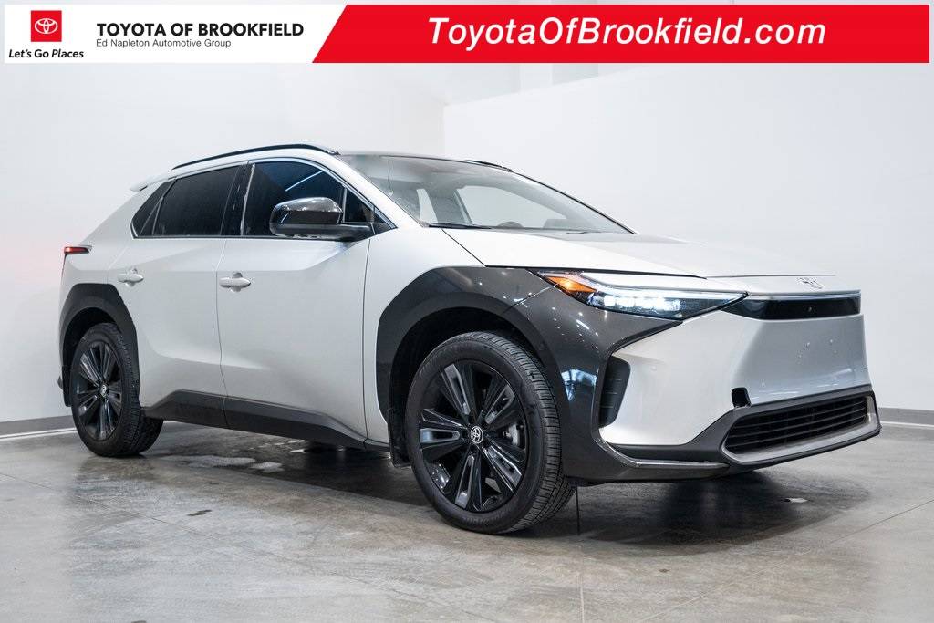 2024 Toyota bZ4X Limited — SUV — 11,959 mi — Brookfield, WI