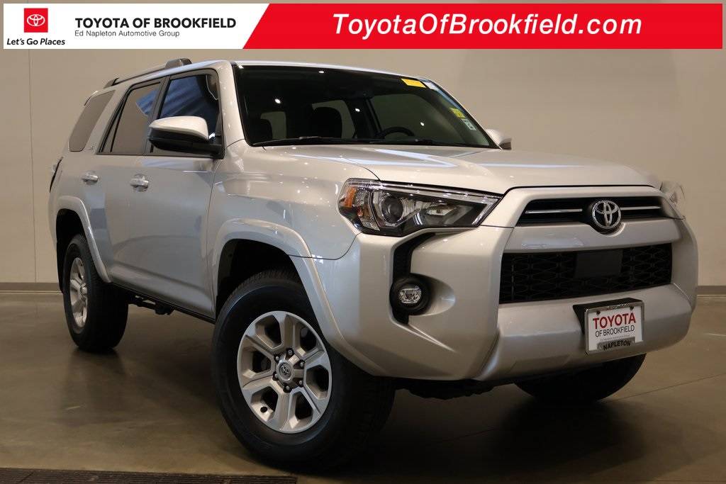 2024 Toyota 4Runner SR5 — SUV — 8,720 mi — Brookfield, WI