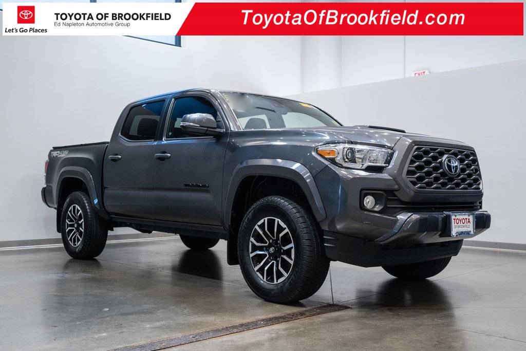2022 Toyota Tacoma TRD Sport — Pickup Truck — 49,568 mi — Brookfield, WI