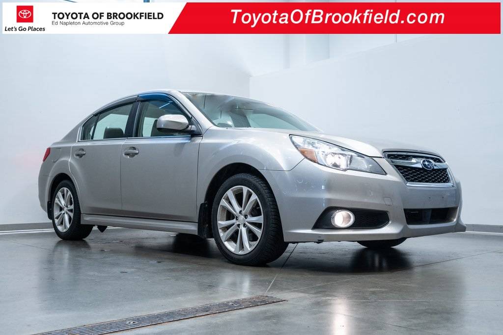 2014 Subaru Legacy 2.5i Limited — Sedan — 100,149 mi — Brookfield, WI