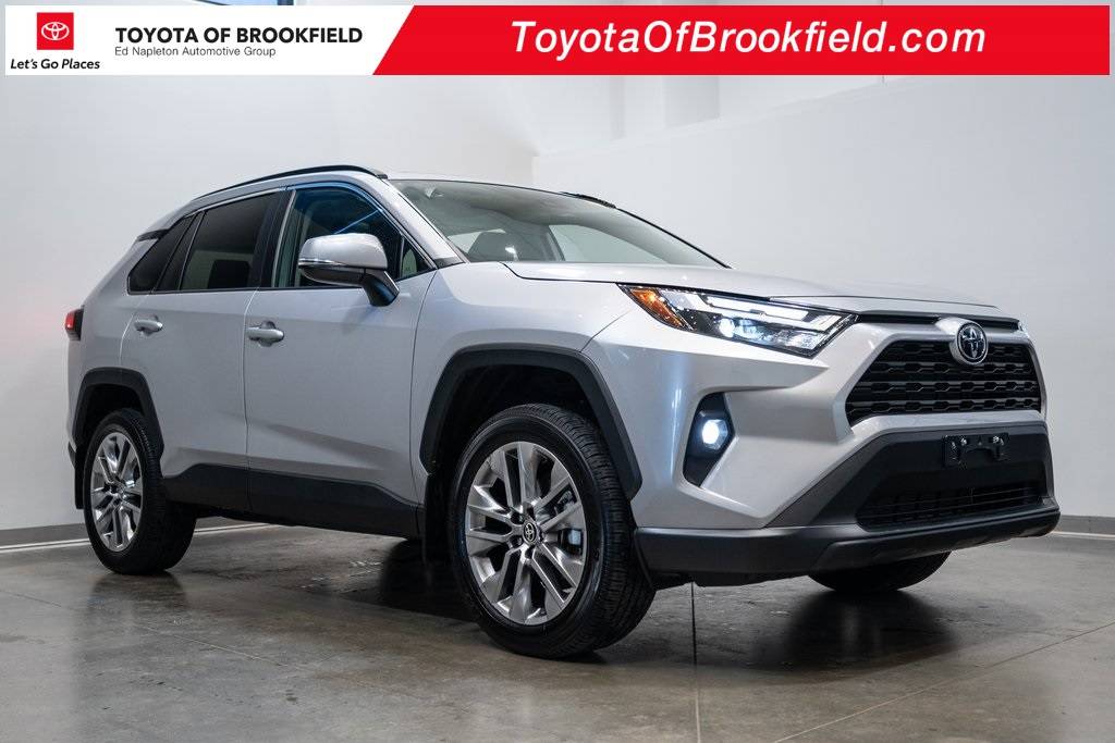 2024 Toyota RAV4 XLE Premium — SUV — 8,058 mi — Brookfield, WI