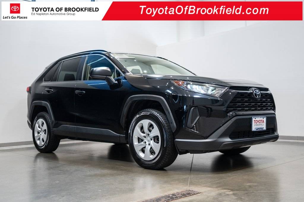 2020 Toyota RAV4 LE — SUV — 72,302 mi — Brookfield, WI