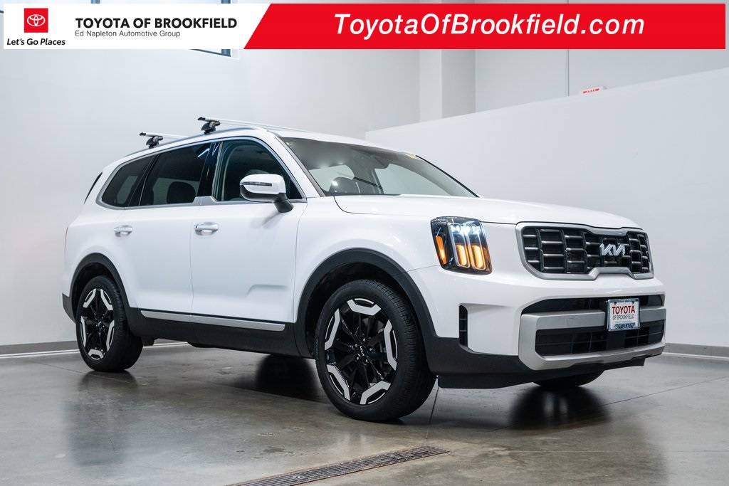 2024 Kia Telluride S — SUV — 36,951 mi — Brookfield, WI