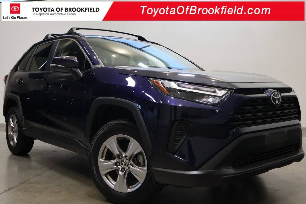 2023 Toyota RAV4 XLE — SUV — 31,678 mi — Brookfield, WI