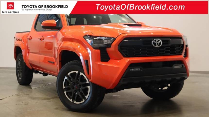 2024 Toyota Tacoma TRD Sport — Pickup Truck — 9,215 mi — Brookfield, WI
