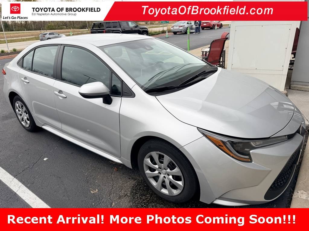 2020 Toyota Corolla LE — Sedan — 43,384 mi — Brookfield, WI