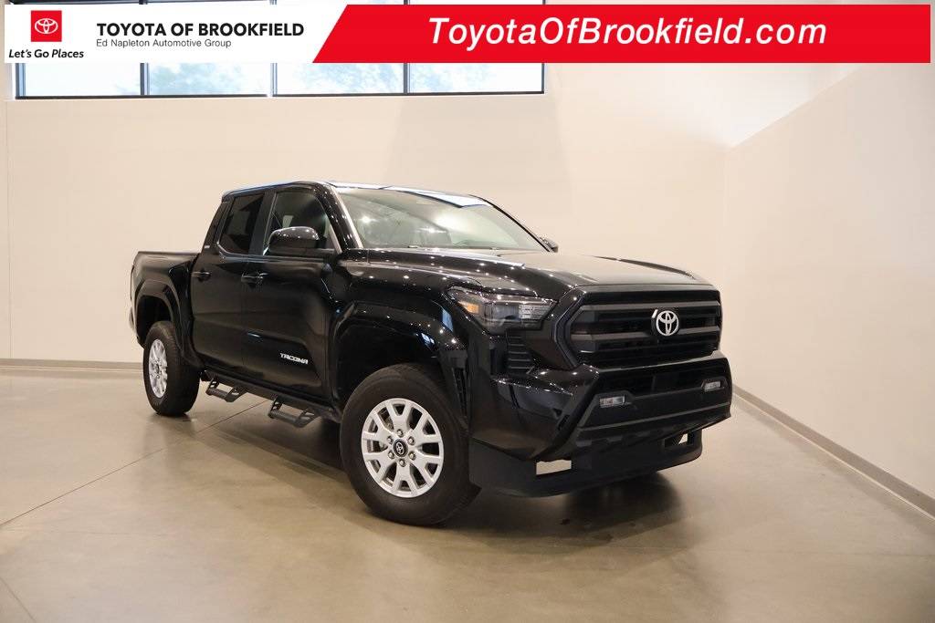 2024 Toyota Tacoma SR5 — Pickup Truck — 6,711 mi — Brookfield, WI