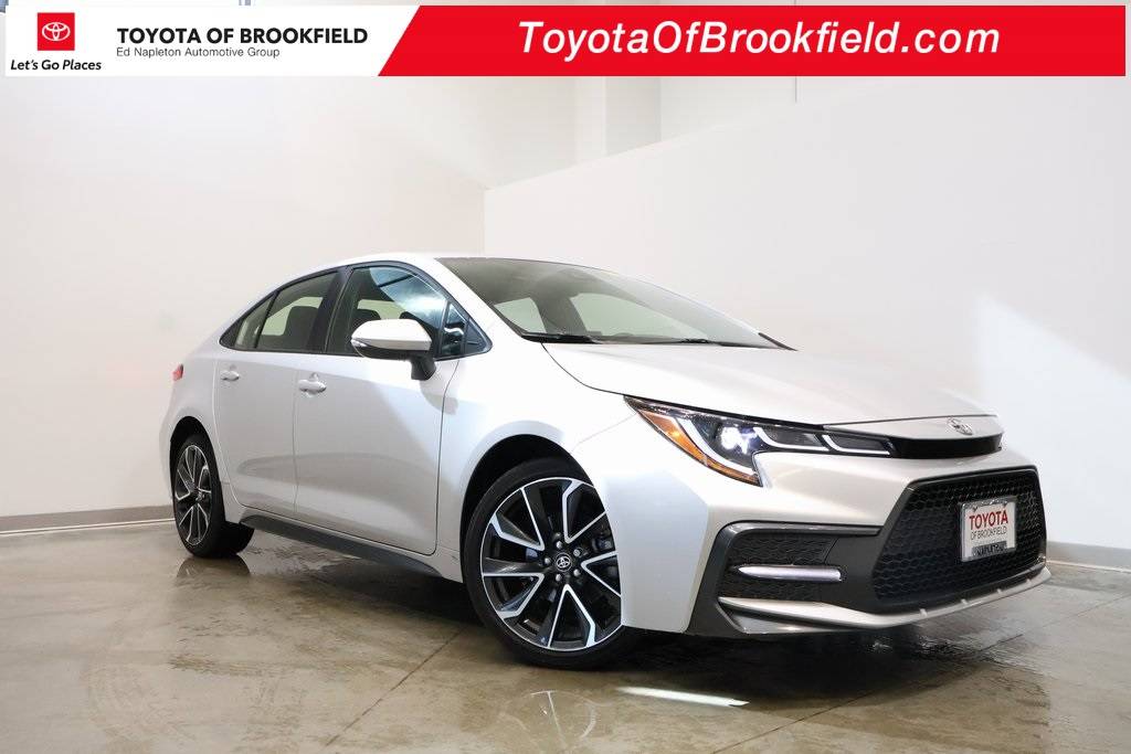 2022 Toyota Corolla SE — Sedan — 20,737 mi — Brookfield, WI