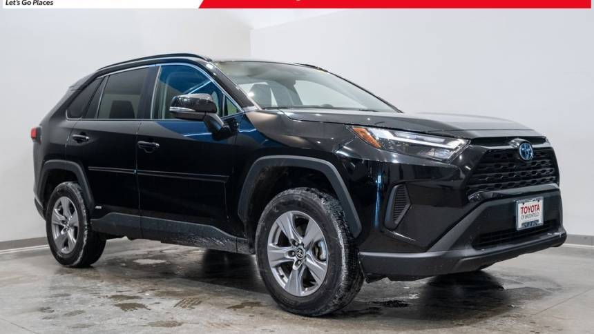 2022 Toyota RAV4 Hybrid XLE — SUV — 87,825 mi — Brookfield, WI