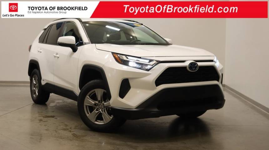2024 Toyota RAV4 Hybrid XLE — SUV — 27,208 mi — Brookfield, WI