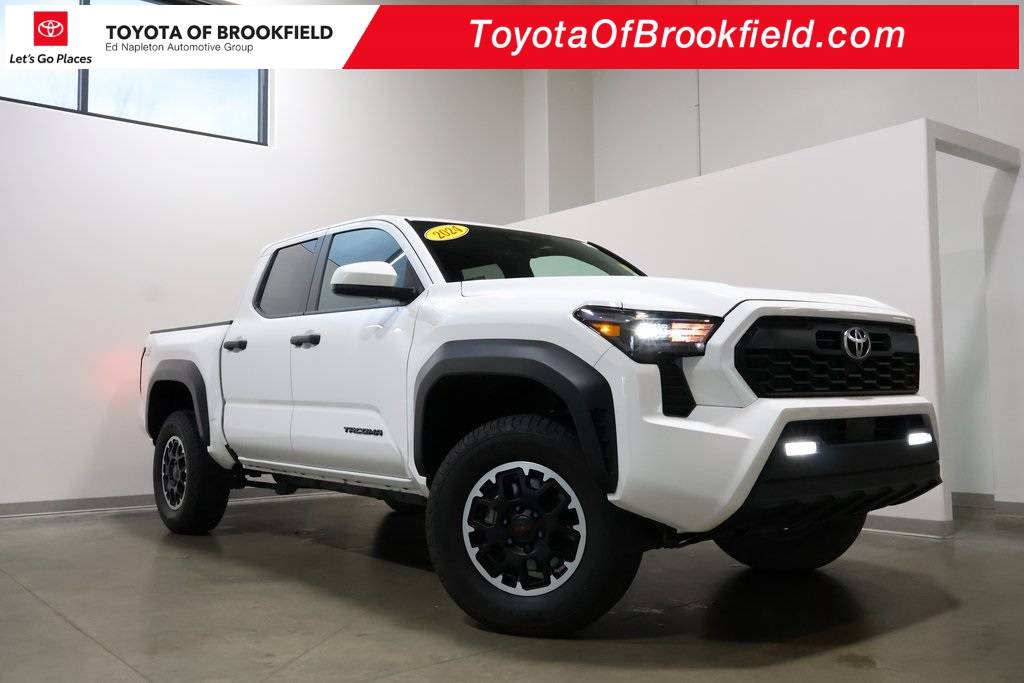 2024 Toyota Tacoma TRD Off Road — Pickup Truck — 17,211 mi — Brookfield, WI