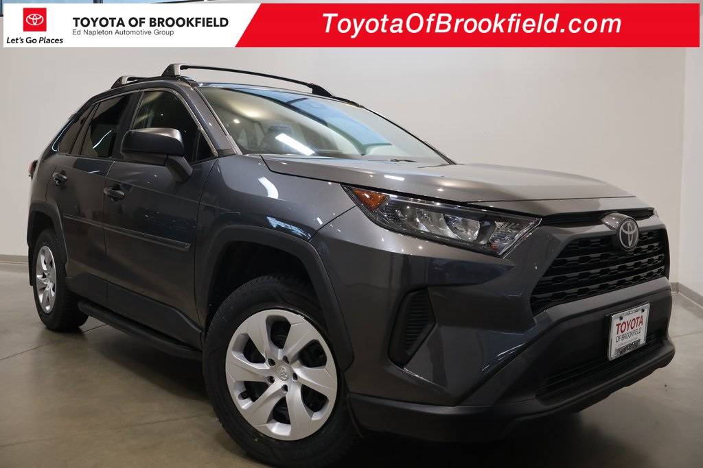 2021 Toyota RAV4 LE — SUV — 35,079 mi — Brookfield, WI