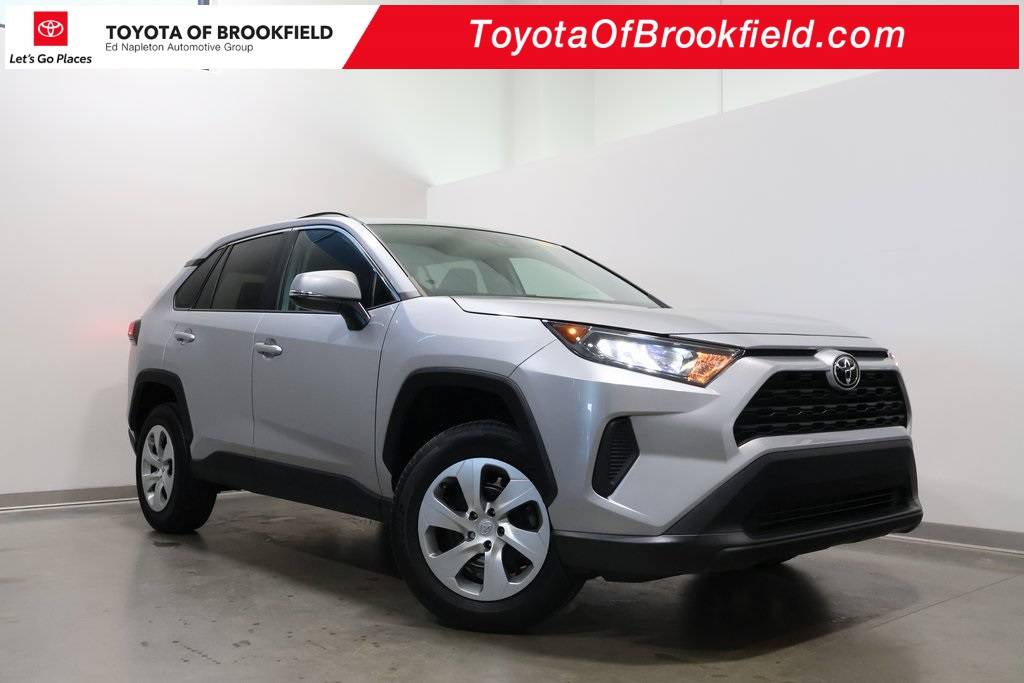 2022 Toyota RAV4 LE — SUV — 23,309 mi — Brookfield, WI