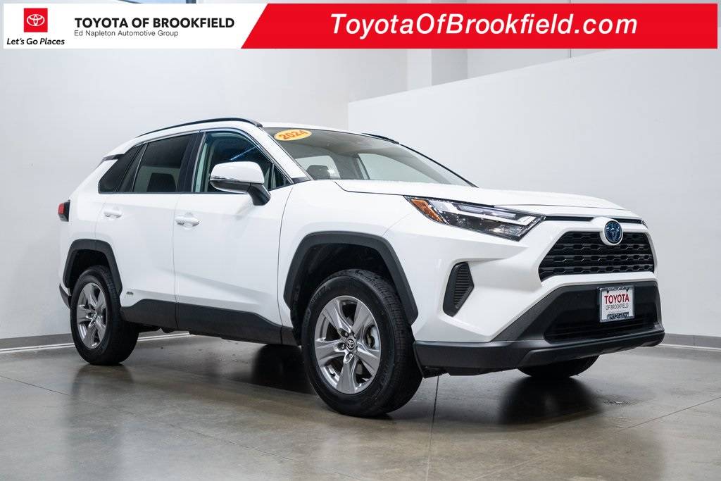 2024 Toyota RAV4 Hybrid LE — SUV — 31,155 mi — Brookfield, WI