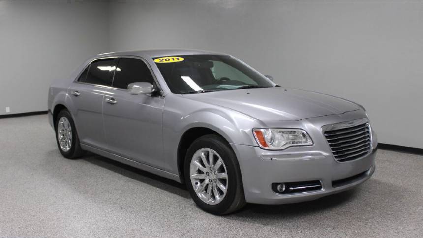 2011 Chrysler 300 Limited — Sedan — 110,000 mi — Tucson, AZ