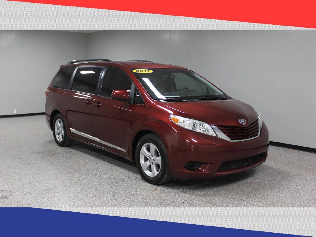 2017 Toyota Sienna LE — Minivan — 181,615 mi — Tucson, AZ