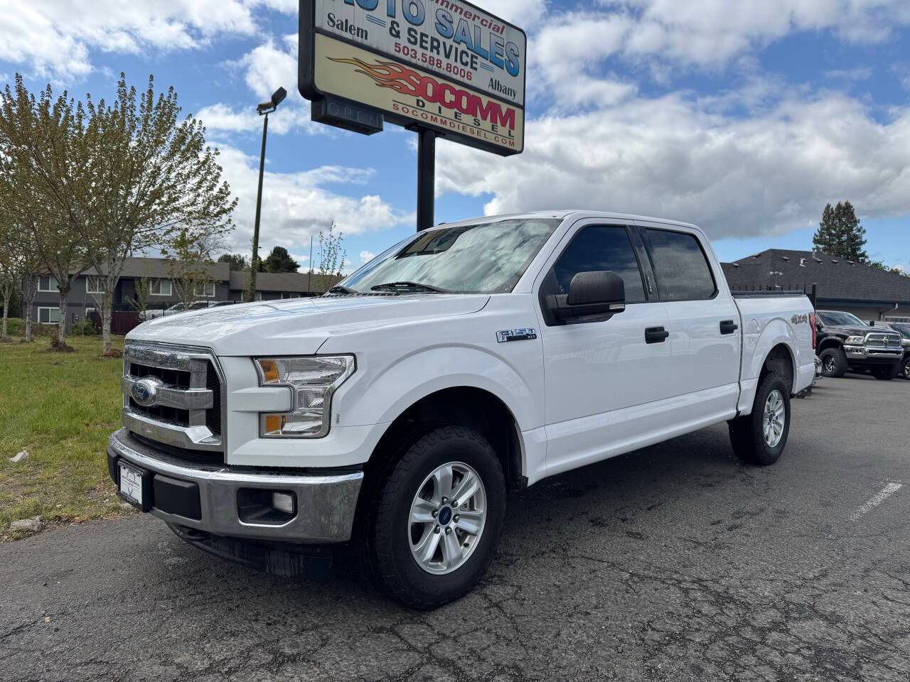 2017 Ford F-150 XLT — Pickup Truck — 135,700 mi — Albany, OR
