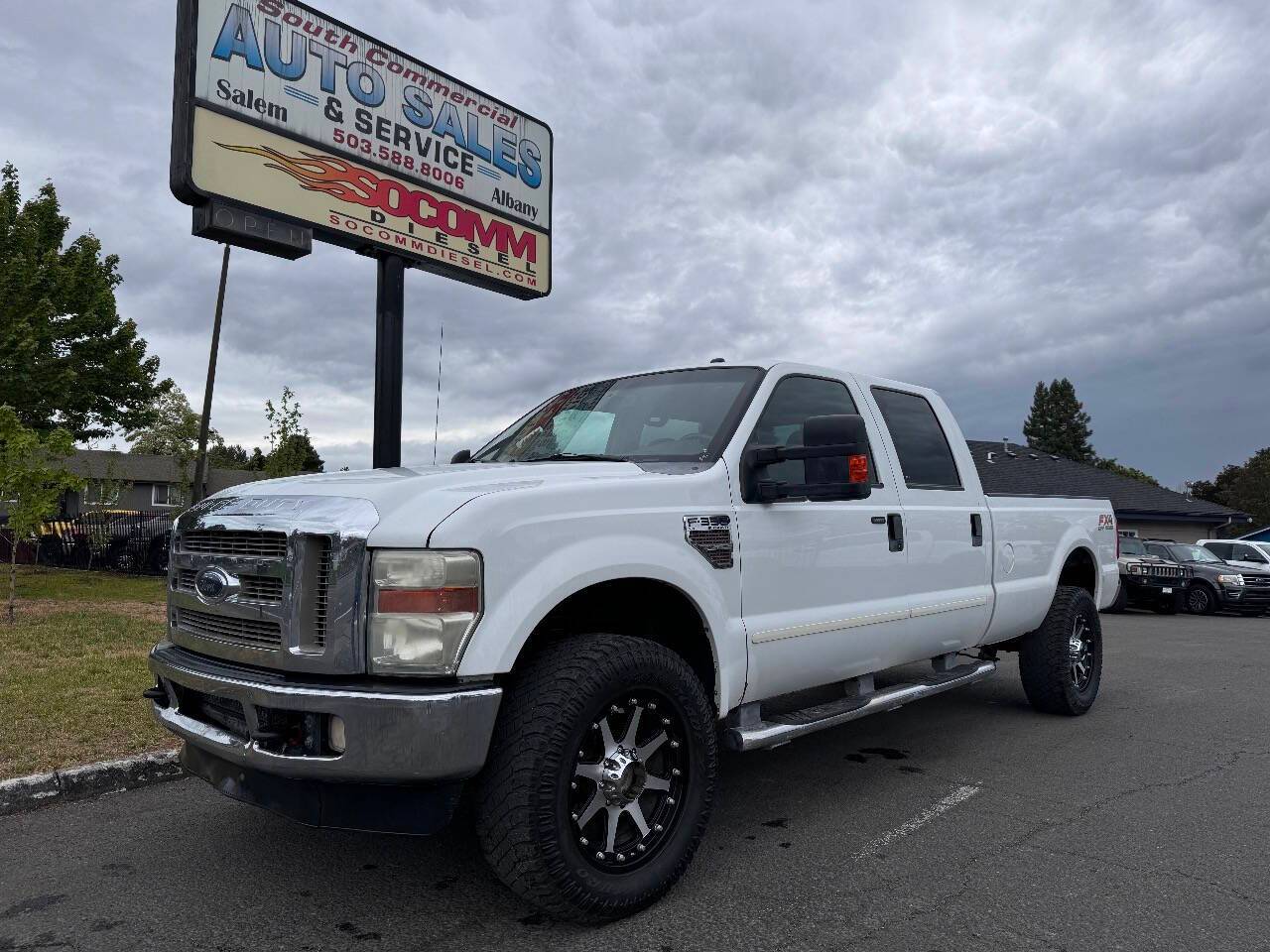 2010 Ford Super Duty F-350 Cabelas — Pickup Truck — 137,466 mi — Albany, OR