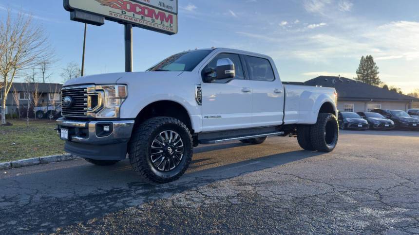 2020 Ford Super Duty F-350 Lariat — Pickup Truck — 57,450 mi — Albany, OR