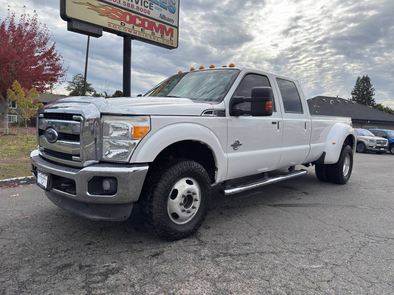 2012 Ford Super Duty F-350 Lariat — Pickup Truck — 206,375 mi — Albany, OR