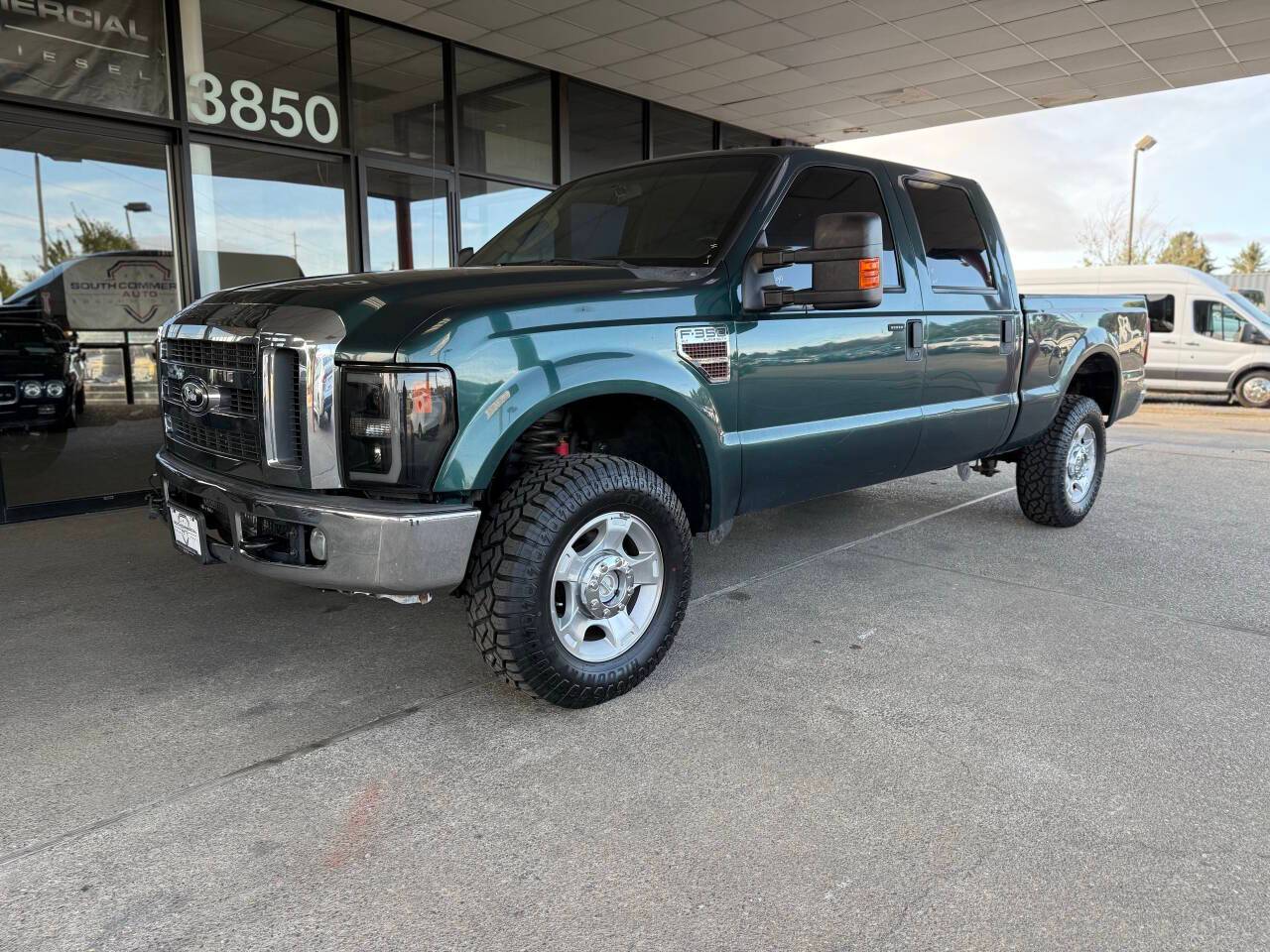 2010 Ford Super Duty F-350 Lariat — Pickup Truck — 162,250 mi — Albany, OR