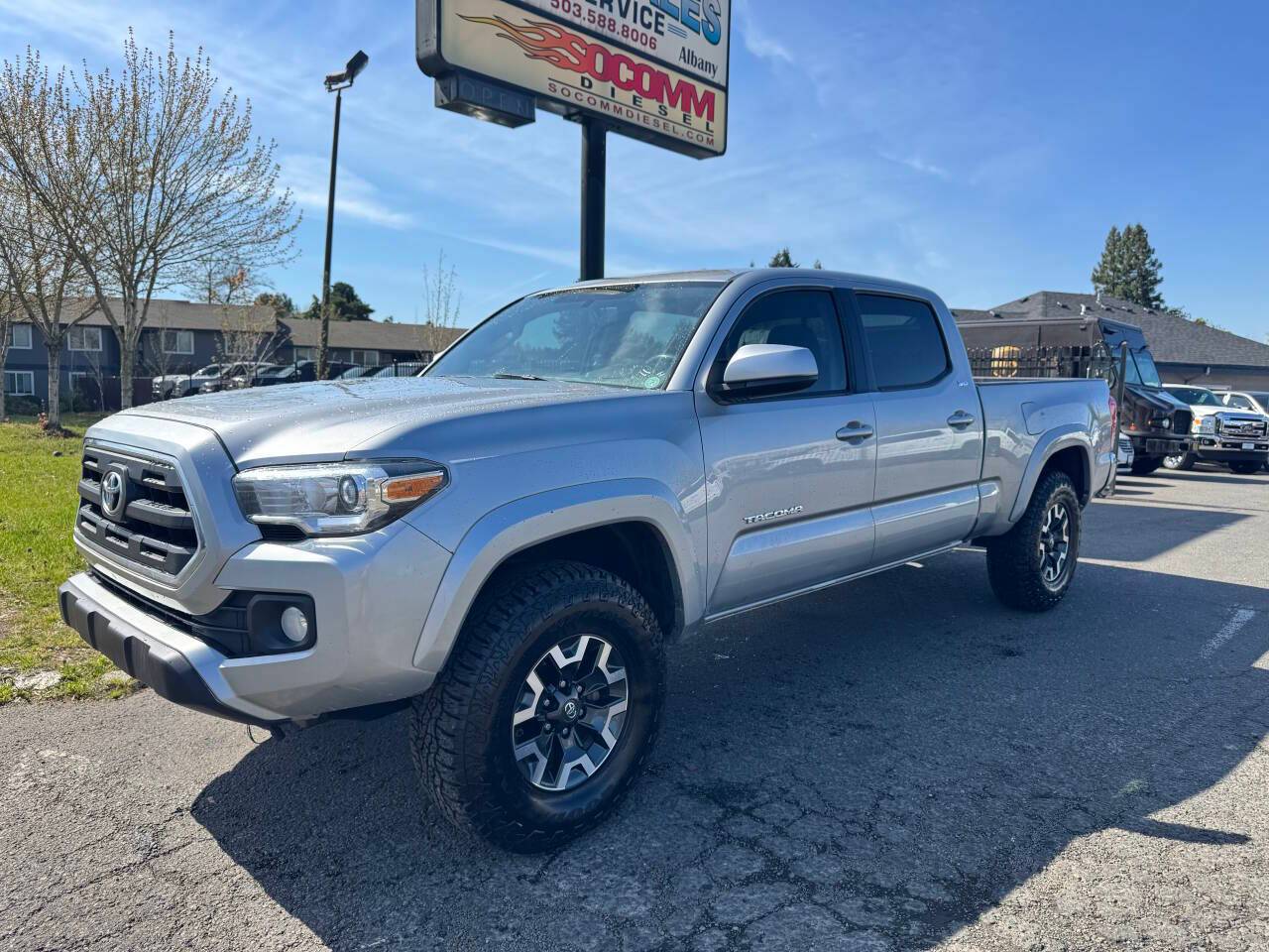2017 Toyota Tacoma SR5 — Pickup Truck — 156,357 mi — Albany, OR