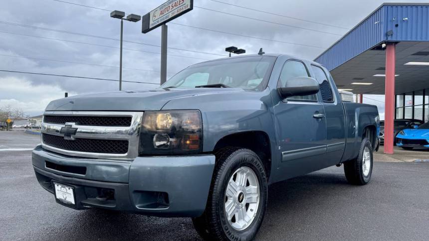 2009 Chevrolet Silverado 1500 LTZ — Pickup Truck — 212,601 mi — Albany, OR