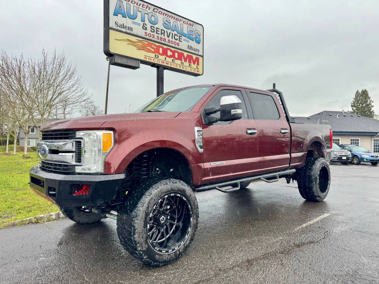 2017 Ford Super Duty F-250 XLT — Pickup Truck — 209,538 mi — Albany, OR