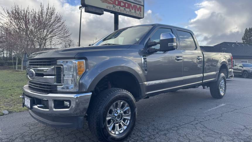 2017 Ford Super Duty F-350 XLT