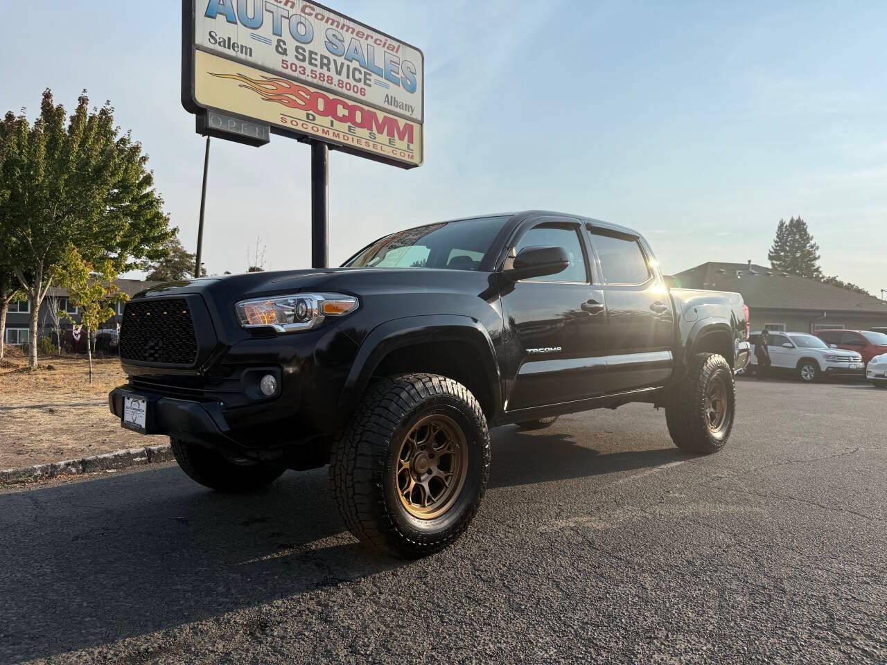 Thumbnail 4