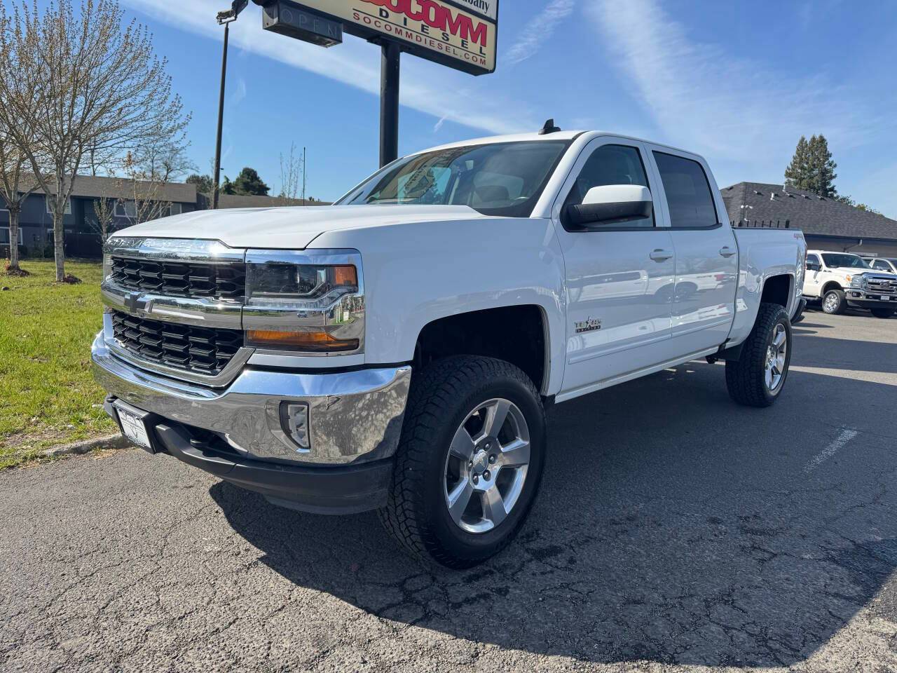 2018 Chevrolet Silverado 1500 LT — Pickup Truck — 136,481 mi — Albany, OR
