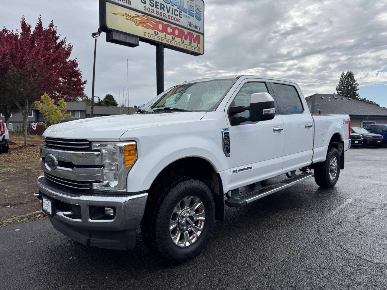 2017 Ford Super Duty F-350 Lariat — Pickup Truck — 154,306 mi — Albany, OR