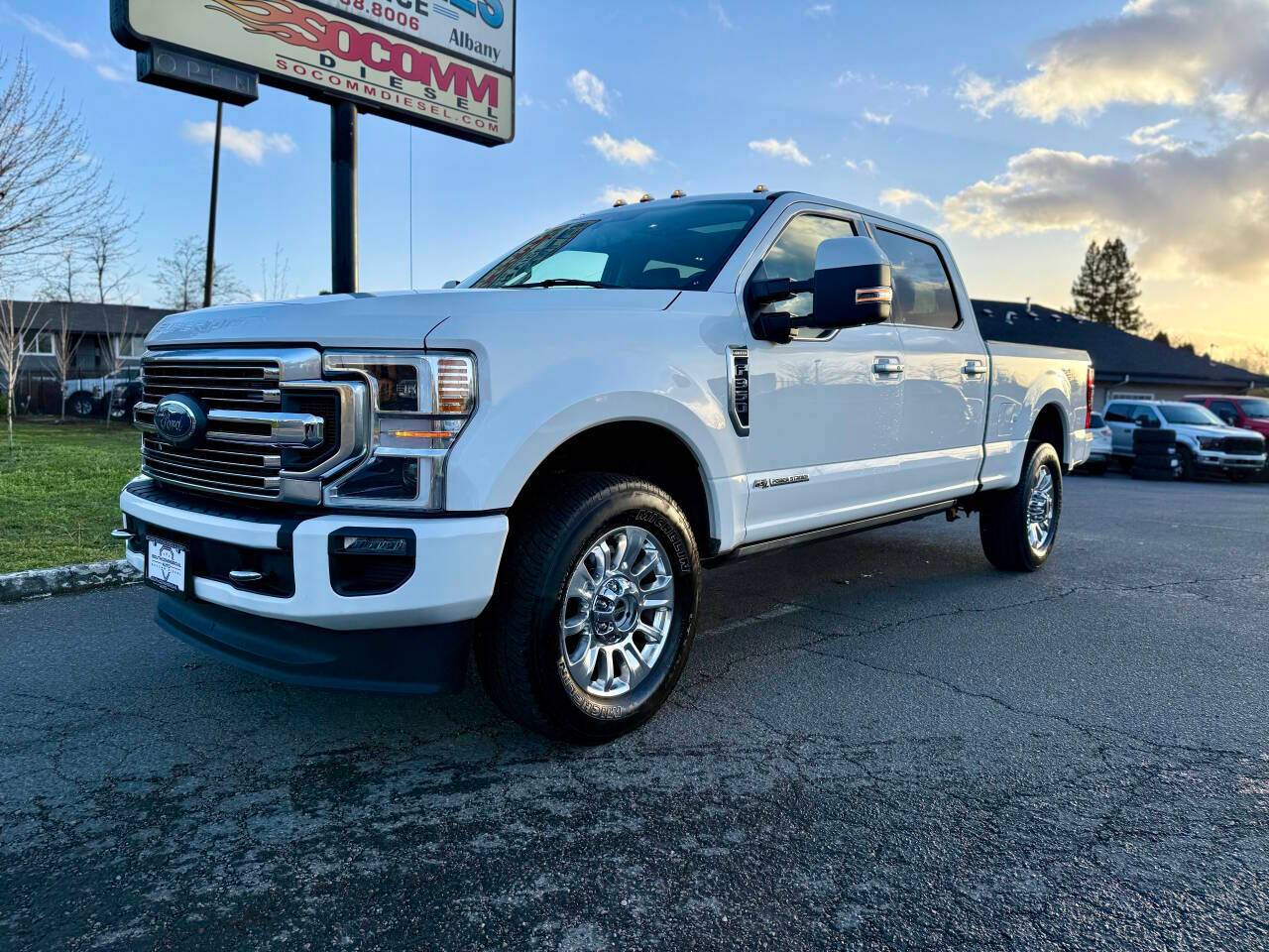 2021 Ford Super Duty F-350 Limited — Pickup Truck — 77,359 mi — Albany, OR
