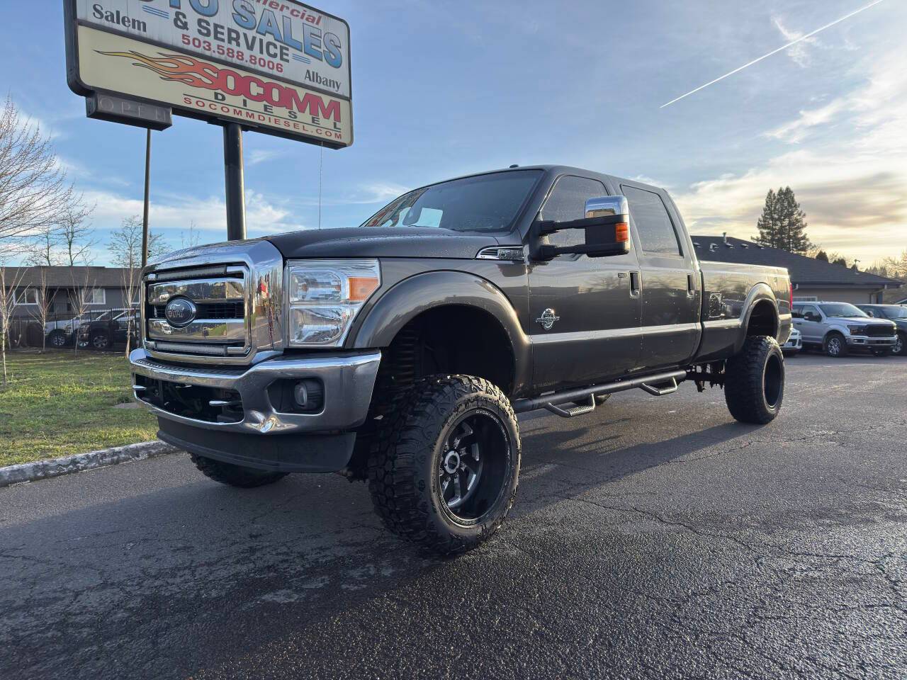 2016 Ford Super Duty F-350 XLT — Pickup Truck — 159,124 mi — Albany, OR