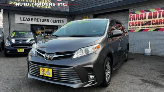 2020 Toyota Sienna Limited — Minivan — 49,405 mi — Rutherford, NJ