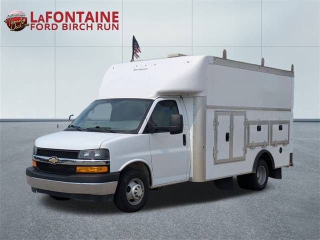 2022 Chevrolet Express Commercial Cutaway 3500 — Chassis Cab Truck — 42,689 mi — Birch Run, MI