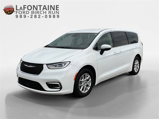 2023 Chrysler Pacifica Touring L — Minivan — 61,680 mi — Birch Run, MI