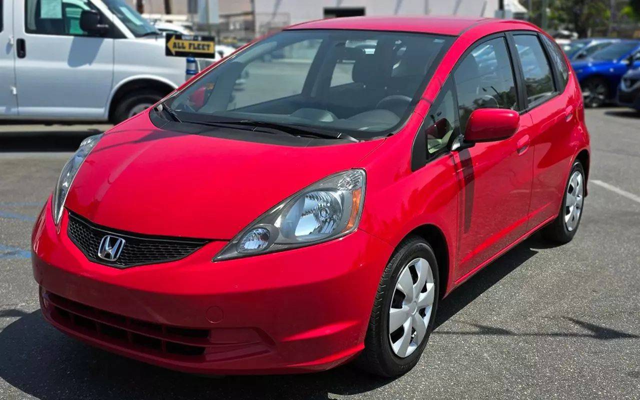 2013 Honda Fit Base — Hatchback — 59,887 mi — Los Angeles, CA