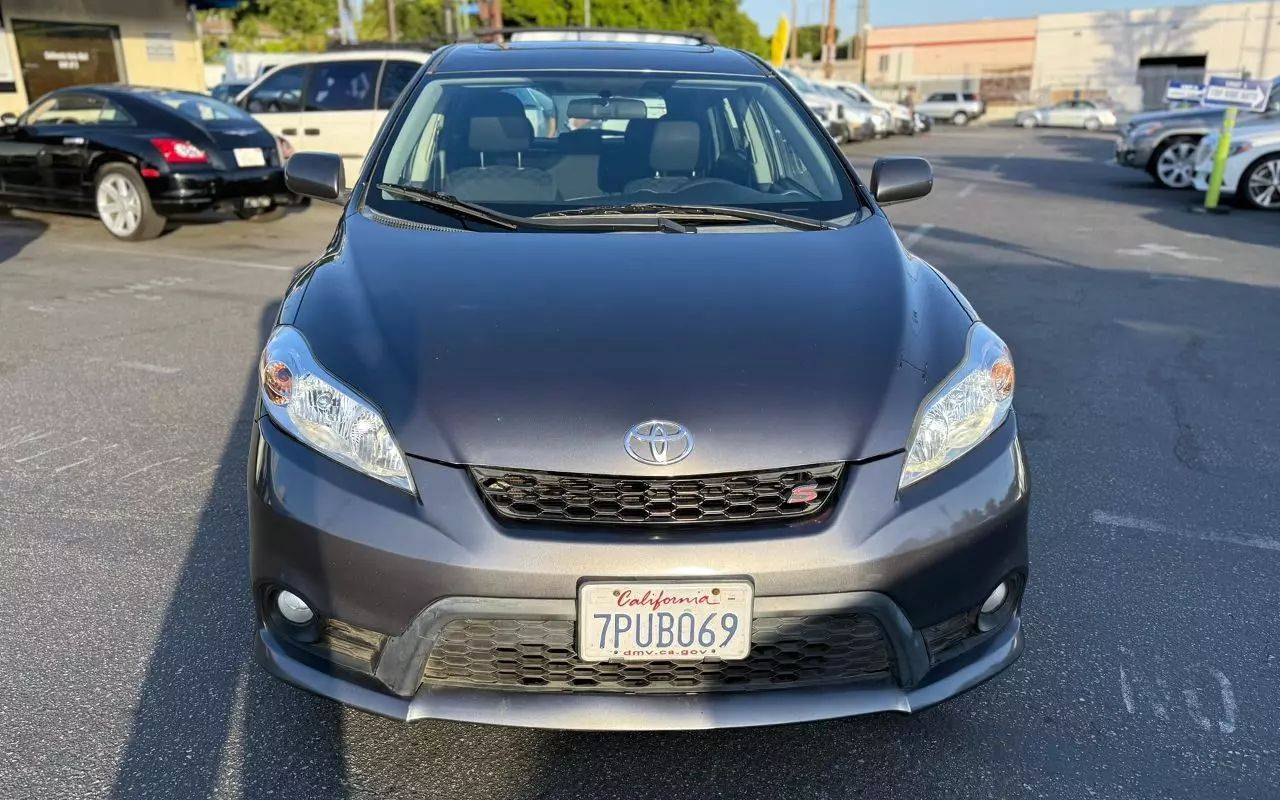 2011 Toyota Matrix S — Wagon — 123,350 mi — Los Angeles, CA