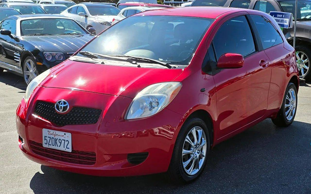 2007 Toyota Yaris Base — Hatchback — 109,034 mi — Los Angeles, CA
