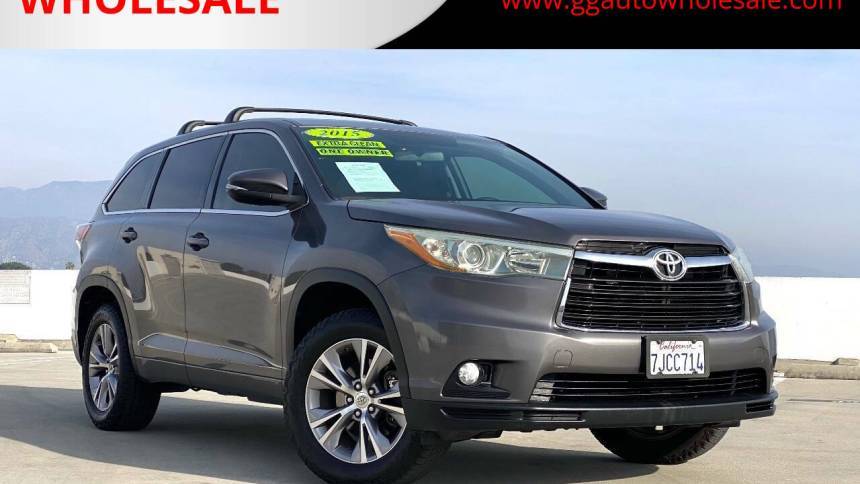 2015 Toyota Highlander LE Plus — SUV — 105,260 mi — North Hollywood, CA