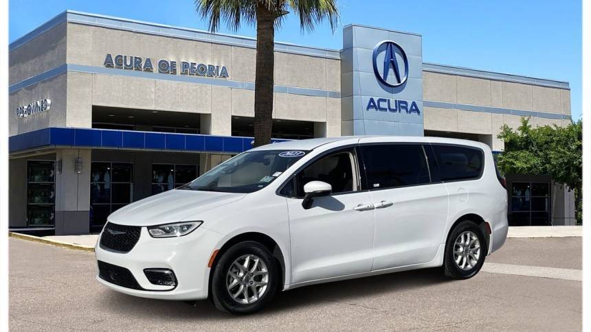 2023 Chrysler Pacifica Touring L — Minivan — 58,990 mi — Peoria, AZ