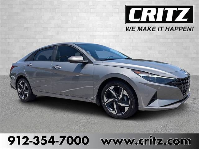 2023 Hyundai Elantra SEL — Sedan — 6,075 mi — Savannah, GA