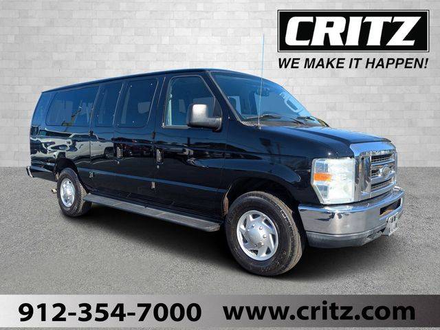 2014 Ford Econoline Wagon E-350 Super Duty XLT