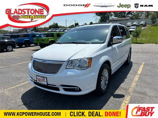 2016 Chrysler Town & Country Touring-L Anniversary Edition — Minivan — 99,392 mi — Gladstone, MO